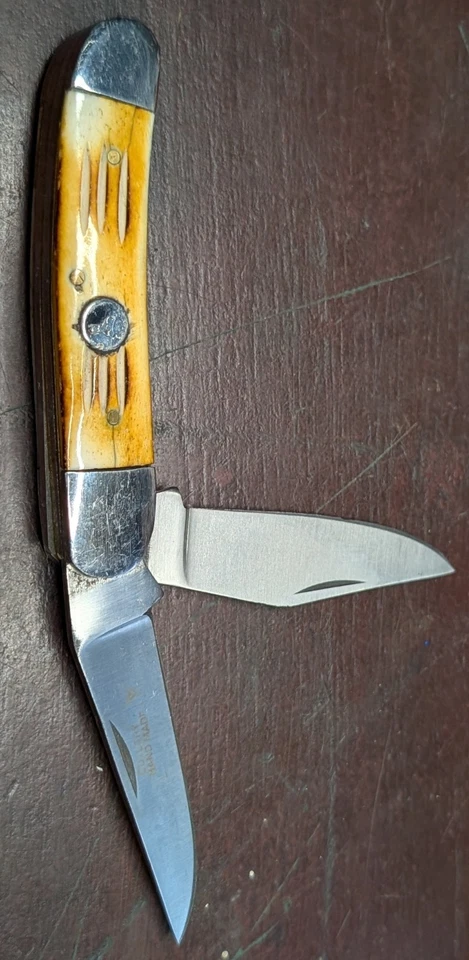 Cuchillo de bolsillo de acero de 3,75" de 2 hojas hechas a mano con cubiertos de cola blanca Foto 1 de 4