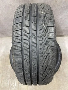 2 x WINTERREIFEN 245/45 R18 100V - Pirelli Sottozero Winter 240 * RFT (7,3mm) - Bild 1 von 8