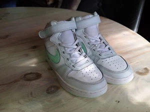 Nike Court Borough Mid 2 Sportschuhe CD7782-011 Größe 3Y - Bild 1 von 15