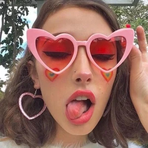Retro Lolita Love Heart Shape Sunglasses Womens UV400 Cat Eye Vintage Sunglasses - Picture 1 of 17