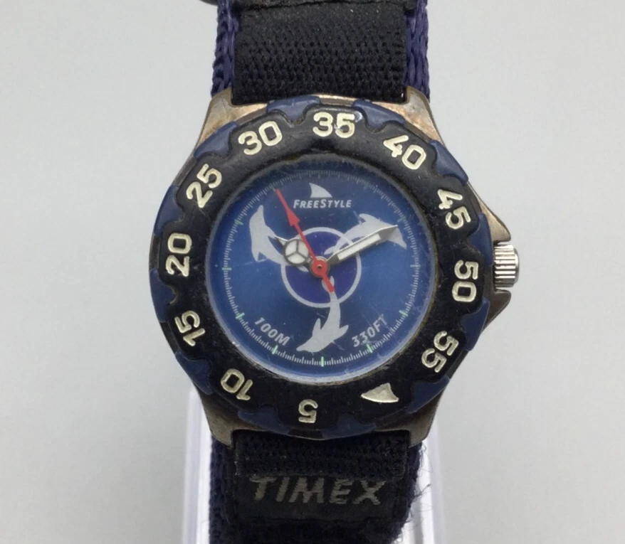 Reloj Freestyle Mujer 31mm Tono Plateado Esfera Azul Banda Negra Batería Nueva Foto 1 de 1