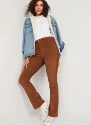 Old Navy Women's Plus Size 22 ~Extra High-Waisted Kicker Corduroy Boot-Cut Pants - Image 1 of 4