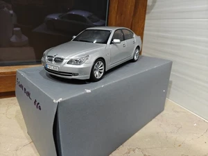 BMW Serie 5 2005 Kyosho 1:18 - Foto 1 di 6