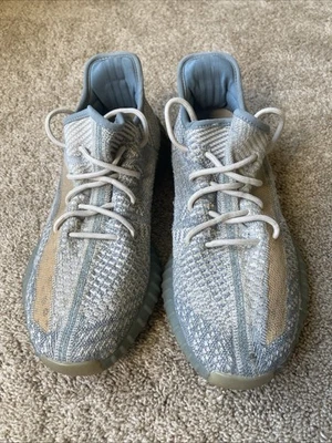 Adidas Yeezy Boost 350 V2 Foto 1 de 4
