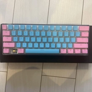 Clavier gaming officiel Matrix Clix x Matrix 60% coton bonbon occasion JP - Photo 1/4