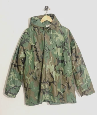 Chaqueta VINTAGE Americas Cup Para Hombre Grande Verde Camuflaje Camuflaje Impermeable Con Capucha Foto 1 de 4