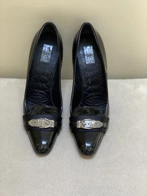Zapatos de tacón Gucci charol escote para mujer 11 41 negro hebilla plateada Foto 1 de 4