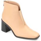 Journee Collection Womens Renley Beige Chelsea Boots 8.5 Medium (B,M) BHFO 6841