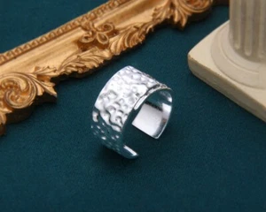 Anillo A27 martillado abolladuras óptica lava plata 925 tamaño ajustable - Imagen 1 de 5