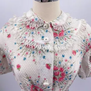 Cappotto casa vintage Loungees taglia grandi floreale a punti maniche sbuff in pizzo - Foto 1 di 10
