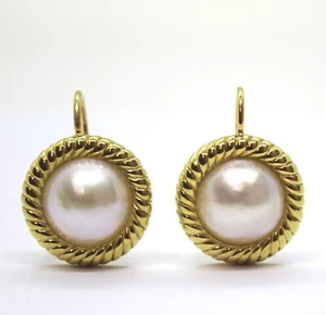 Runde Ohrringe aus 18k Gelbgold mit großer Mabe Perle - Bild 1 von 2