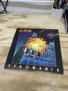Def Lepard- Pyromania Polygram 1983 Hauppauge Pressing - Picture 1 of 5