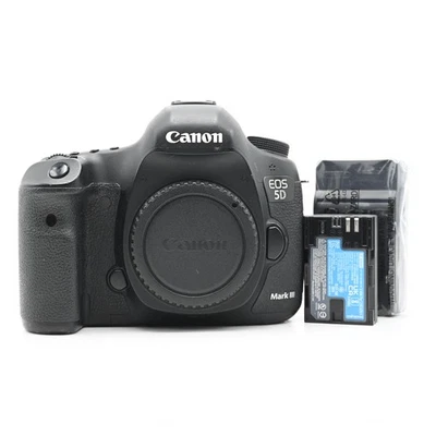 Canon EOS 5D Mark III 22.3MP Digital SLR Camera Body #785 - Image 1 of 4