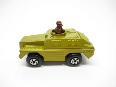 MATCHBOX SUPERFAST 1973 #28 GOLD ROLAMATICS STOAT TANK MINT - Image 1 of 4