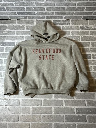 FEAR OF GOD Taglia S Felpa con cappuccio grigia Essentials Fear God State rossa YH8RLJJIT usata