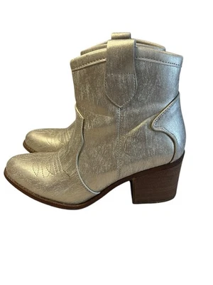Dirty Laundry Gold Western Booties Size 7 1/2 - Image 1 of 4