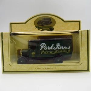 Vintage LLEDO Made in England Morris Truck - Pork Farms Meat Pie Truck - Picture 1 of 3