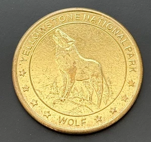 Yellowstone National Park Wolf Northern Rocky Mountain Wolves Medal Token - Picture 1 of 2