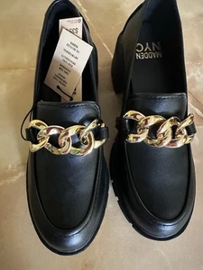 Women’s Comfort Foam Madden Loafers Black Gold Chain Shoes Size 7 - Picture 1 of 4