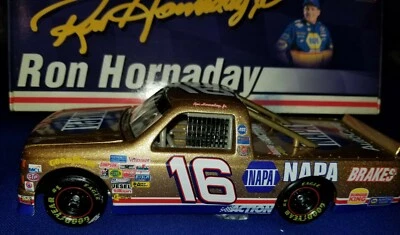 Camión de carreras Chevy de juguete Ron Hornaday #16 edición limitada edición limitada *SIN ABRIR Foto 1 de 4