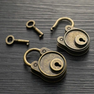 Vintage Padlock Old Style Lock Notebook Luggage Antique Bronze Plated Padl F6 - Picture 1 of 11