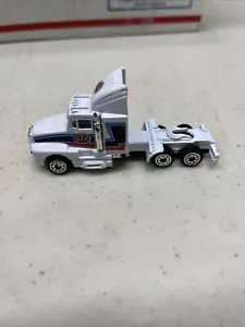 1989 Racing Champions / Semi Cab Only STP - Picture 1 of 6