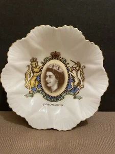 Vintage Queen Elizabeth II Coronation Dish, Fine Bone China, Shelley, England - Picture 1 of 4