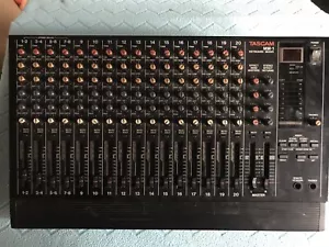 Tascam MM1 / 16 (20) CH Keyboardmixer - Bild 1 von 2