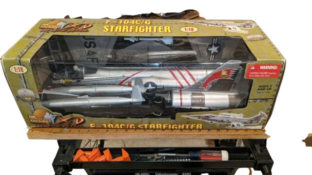 21st Century Toys F-104G Ultimate Soldier 1/18 USAF Starfighter - Special Edition (10182)