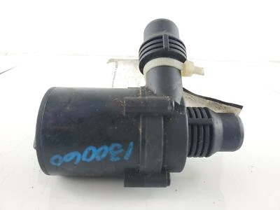 BMW 525I 2002 sedán automático bomba de agua eléctrica 2,5 L tracción trasera OEM ID# 8381989 Foto 1 de 4