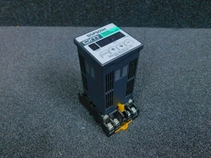Oriental Motor Speed Controller 100V 50/60Hz Din Mount Base Model: DSP501H - Picture 1 of 12