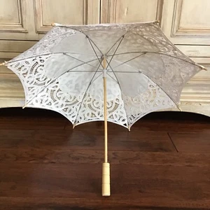 Vintage Embroidered Lace Sun Umbrella Parasol Sunbrella Ivory Cotton Nice - Picture 1 of 17