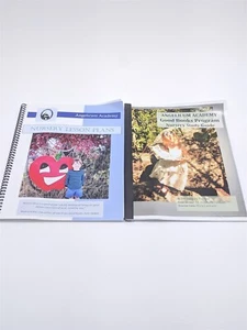 Angelicum Academy Nursey Lesson Plans + Good Book Program - Mixed Binding Set - Foto 1 di 5