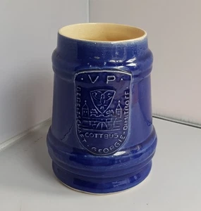 VP Ehrenkrug Volkspolizei Cottbus Bereitschaft Georgie Dimitroff Bierkrug DDR - Bild 1 von 8