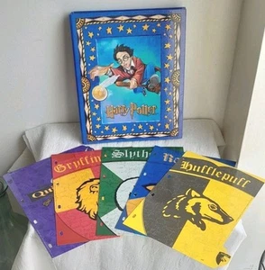 Vintage 2001 Harry Potter A4 Ring Binder with Houses of Hogwarts Dividers - Picture 1 of 10