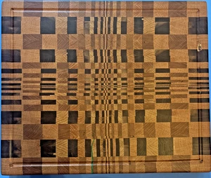Optical Illusion Schneidebrett Abschlussmaserung Eiche, Kirsche und Schwarznussbaum. - Bild 1 von 7