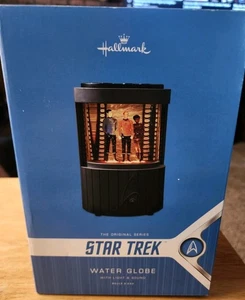 2022 HALLMARK THE ORIGINAL SERIES STAR TREK WATER SNOW GLOBE WITH LIGHT & SOUND - Picture 1 of 4