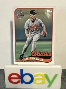 2024 Topps Serie 1 Béisbol Cal Ripken Jr. #89B-88 35 Aniversario - Imagen 1 de 5