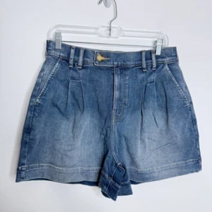 NWT Upwest Pleated Front High Waisted Denim Shorts Medium Wash Size Medium - Picture 1 of 10
