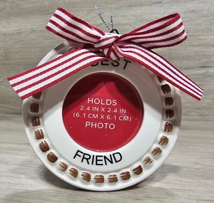 Best Friend Christmas Ornament Holds 2.4in.×2.4in. Photo Place&Time - Picture 1 of 3