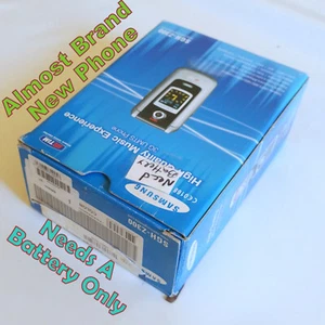 Samsung Z300 GSM TRI BAND ENTSPERRT, VOLL FUNKTIONSFÄHIGES HANDY, braucht nur Batt - Bild 1 von 16