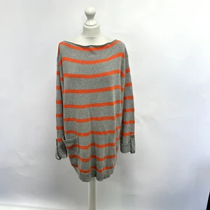 Gestreifter Pullover mit Knopfmanschetten und Tasche. Grau/Orange. - Bild 1 von 6