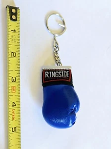VINTAGE RINGSIDE BOXING PROMO GLOVE KEYCHAIN - BLUE LEATHER GEAR - Picture 1 of 3