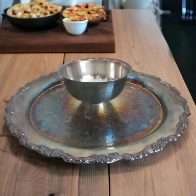 Vintage Oneida Silversmiths Royal Provincial Chip and Dip Server 1987 - Image 1 of 4