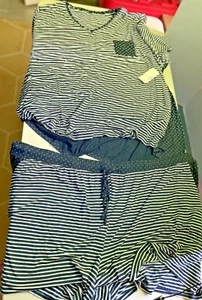 NWT Catherine's Stretchy Soft 2 pc Pajama PJ Short Set SIZE 34/36 W 5X Plus Navy - Picture 1 of 8
