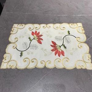 Set of 4 Vintage Embroidered Lace Placemat Dining Table Mats Doilies 28x43cm - Picture 1 of 5