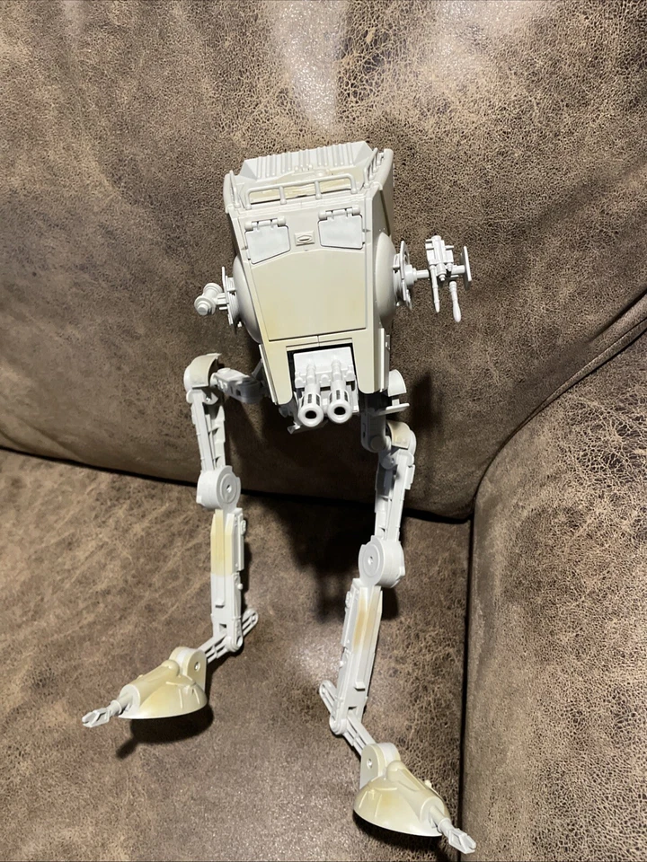 Star Wars Legacy Collection AT-ST Walker Hasbro 2009 vehículo suelto Chicken Walkr Foto 1 de 4