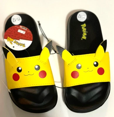 Sandalia Pokemon Pikachu Slides EE. UU. Talla 11-12 Niño Pequeño, Nueva Con Etiquetas. Foto 1 de 4