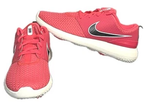 Scarpe da golf Nike Roshe G senza punte Fusion rosso bianco CD6066-600 donna 8,5 NUOVE - Foto 1 di 7