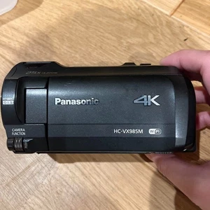 Panasonic HC-VX985M Black 4K Handheld Video Camera Scratches and stains JUNK - Picture 1 of 10